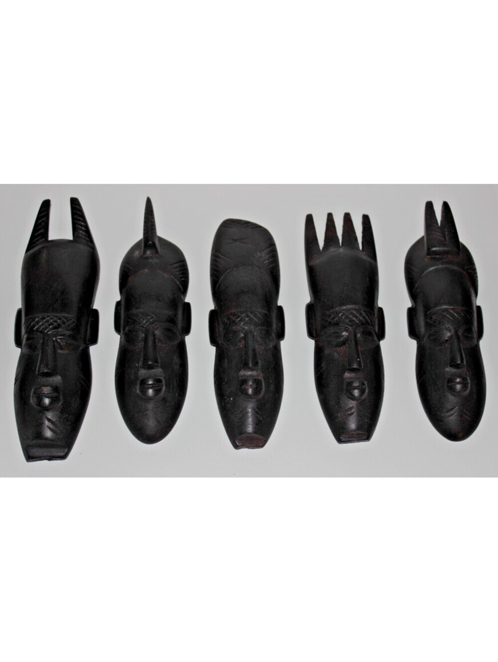 Set of 5 Hand Carved African Wood Tribal Face Masks Wall Hanging Folk Art VTG